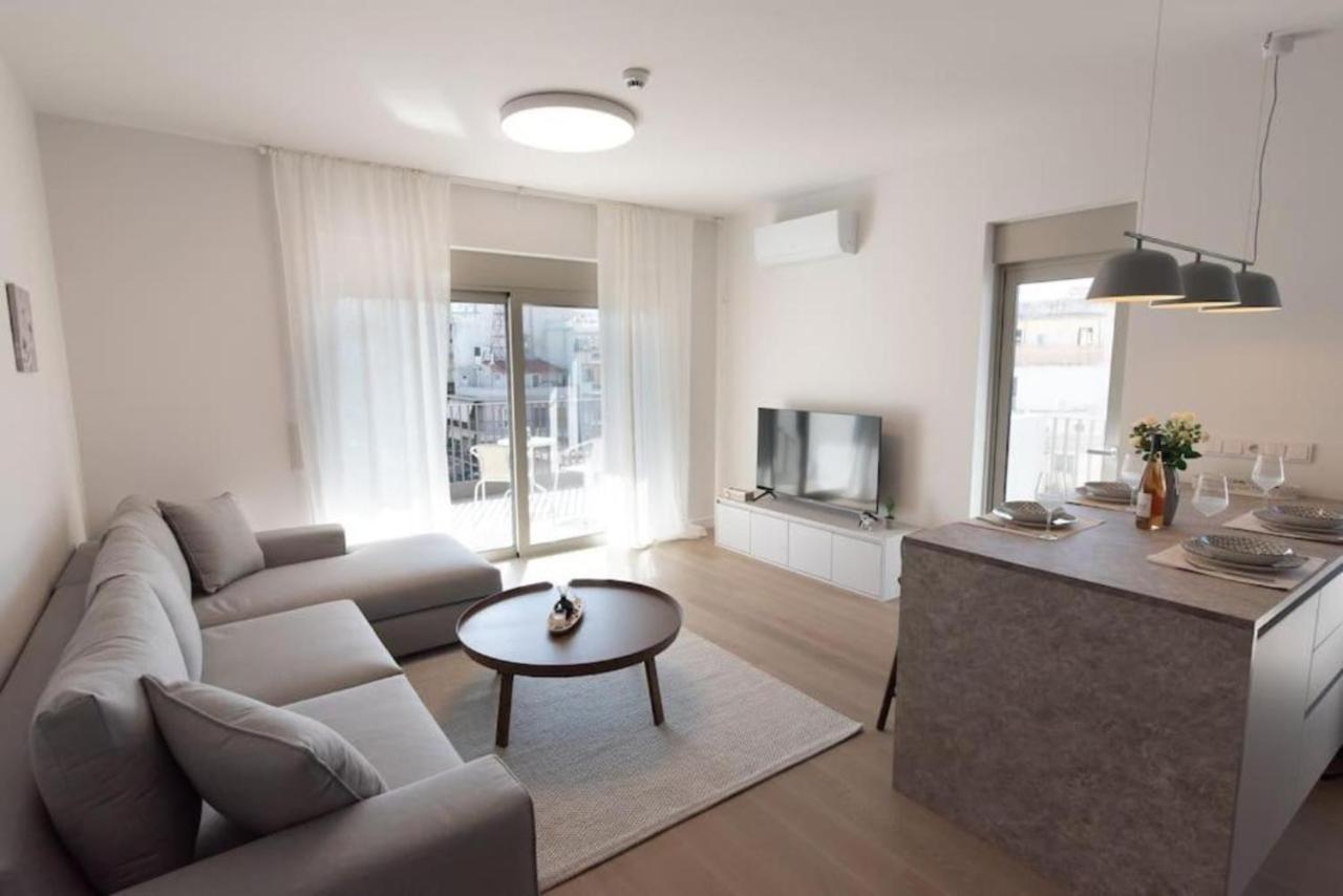 Bright Apartment In The New Building Athén Kültér fotó